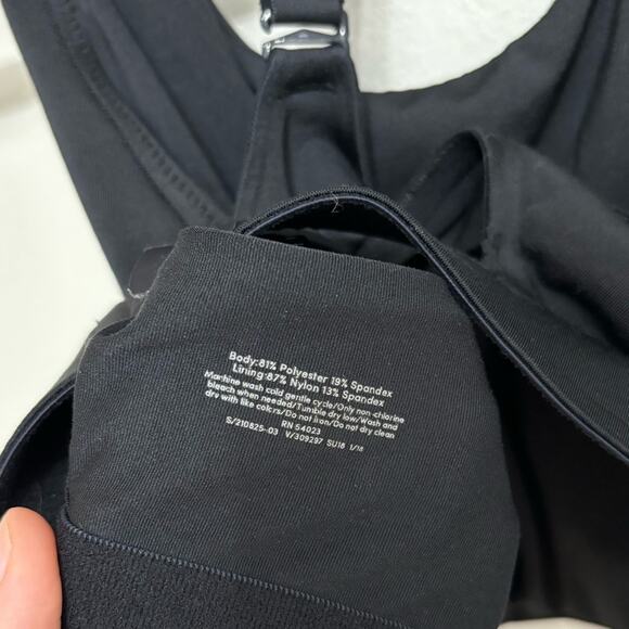 Athleta Circuit Racerback Sports Bra in Black - Size S - Picture 5 of 7